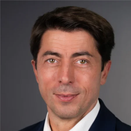 Sébastien Van Dyk : « L’équilibre femmes-hommes doit devenir réel, pas seulement affiché »