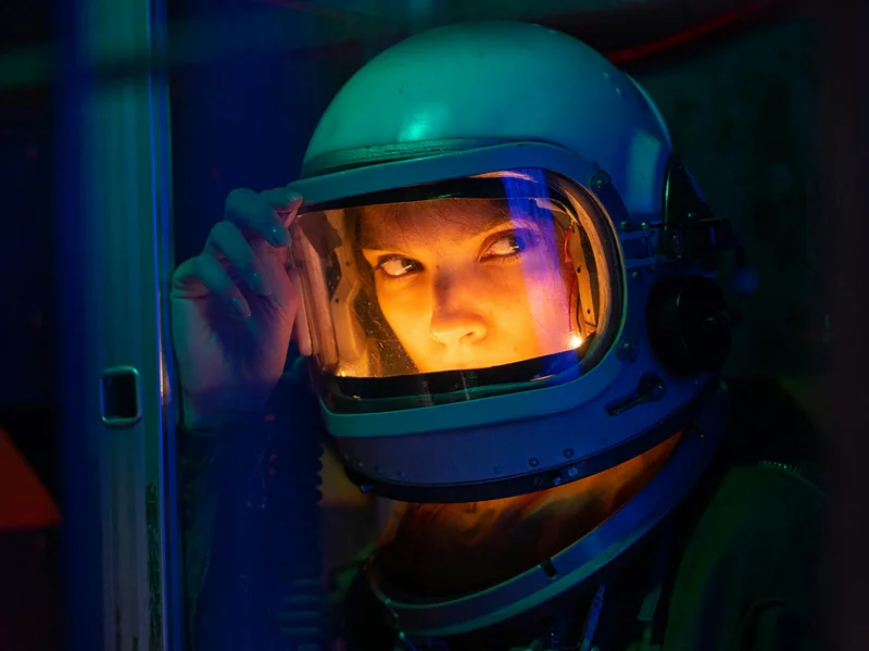 For all women ready to lead with confidence in the AI era.